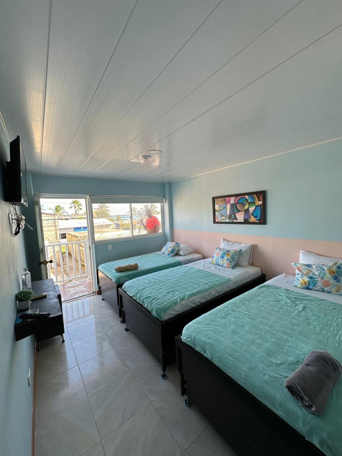 Victoria'S Gennie Bay Village Hostal San Andrés エクステリア 写真