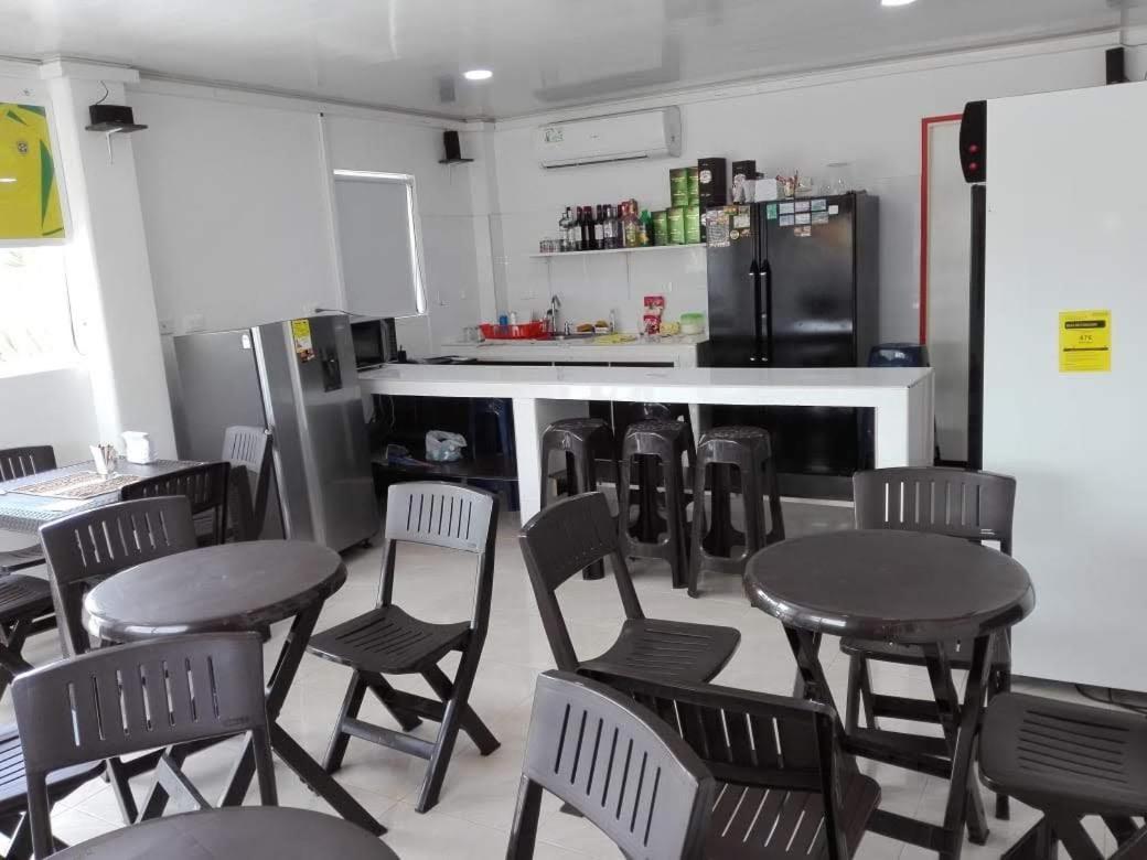 Victoria'S Gennie Bay Village Hostal San Andrés エクステリア 写真