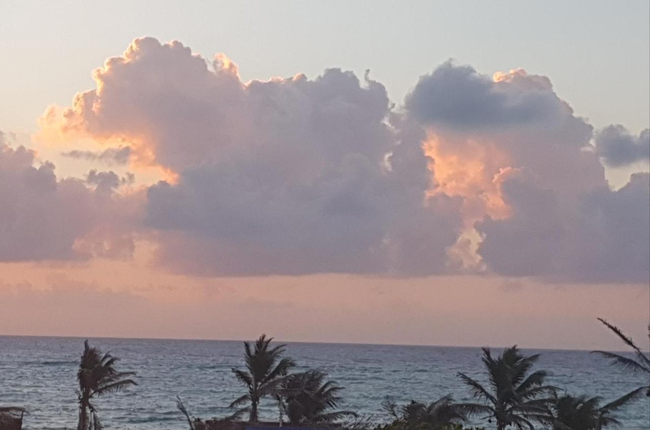 Victoria'S Gennie Bay Village Hostal San Andrés エクステリア 写真